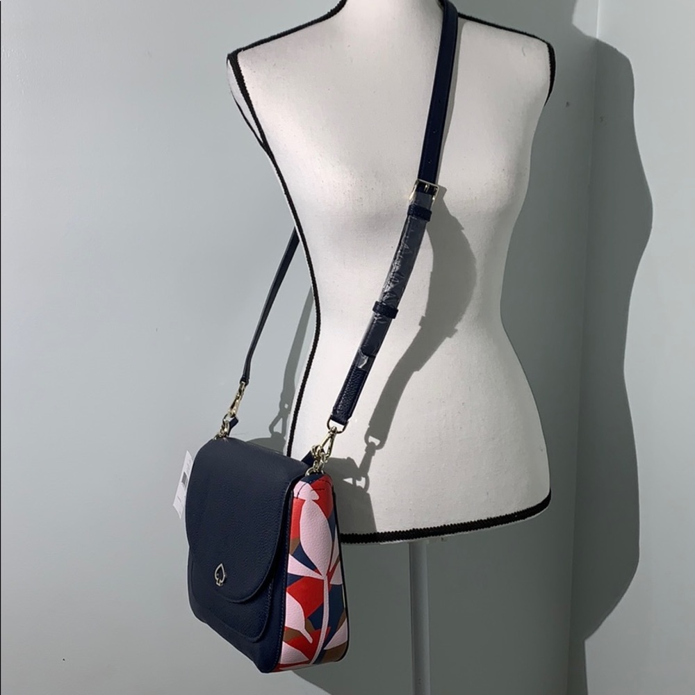 Kate Spade Crossbody Leather Purse - Picture 12 of 16